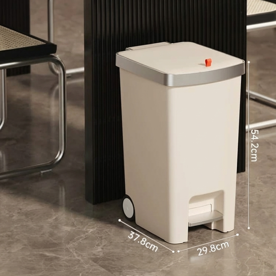 Plastic Trash Can 35 Liter